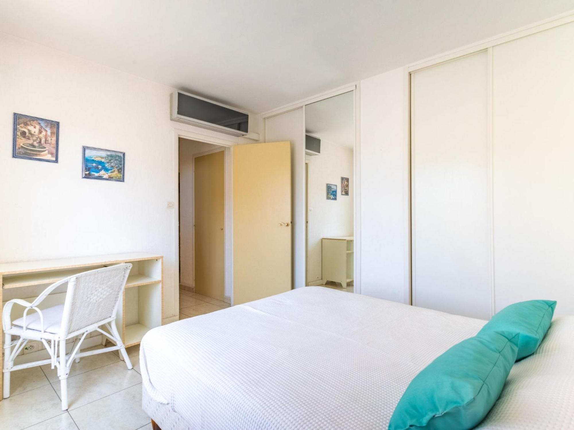 Apartment Les Ilaires By Interhome Le Lavandou Exterior photo