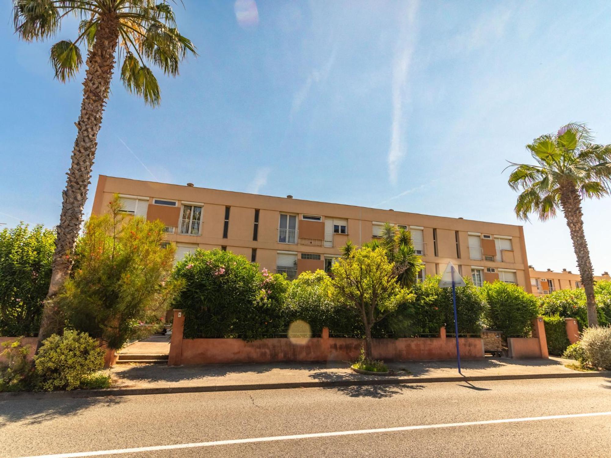 Apartment Les Ilaires By Interhome Le Lavandou Exterior photo
